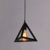 geometriai-fuggesztek-piramis-lampa
