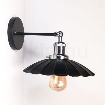 antik-fali-lampa-matt-fekete-fenyes-krom-szin-hullamos-buraval