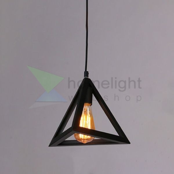 geometriai-fuggesztek-piramis-lampa